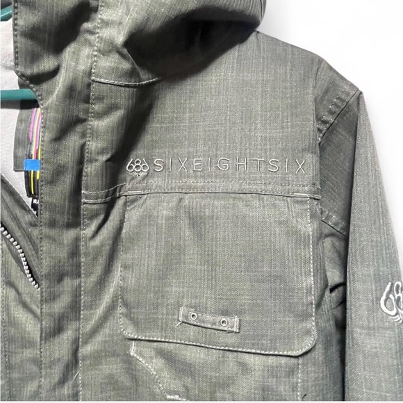 686 Infidry Mannual Snowboarding/Ski Hooded Jacket - Picture 3 of 6